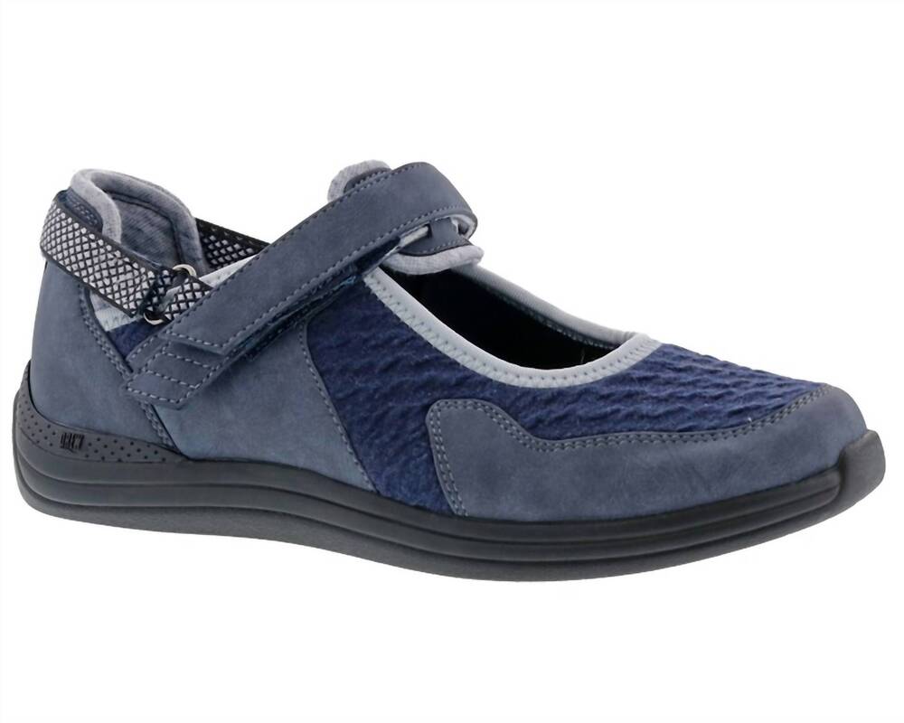 NEW DREW SHOES women's buttercup shoes in navy